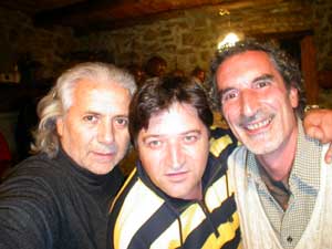 Radici Calabresi - da sinistra Beppe LOPETRONE, Pasquale LOPETRONE, Francesco Saverio ALESSIO - Fotografia di Beppe LOPETRONE - Copyright  2005 