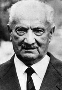 Martin Heidegger - Il problema della verit� - Michele BORRELLI al I Festival Internazionale di filosofia in Sila - emigrati.org web site