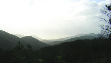 Altopiano della Sila: la Valle del fiume Arvo fra la città e Lorica